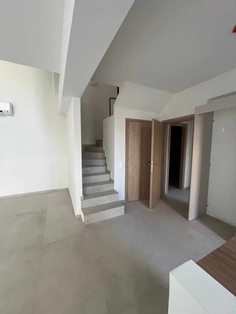 Images of 3-bedroom Maisonette, Heraklion, Kriti, Greece