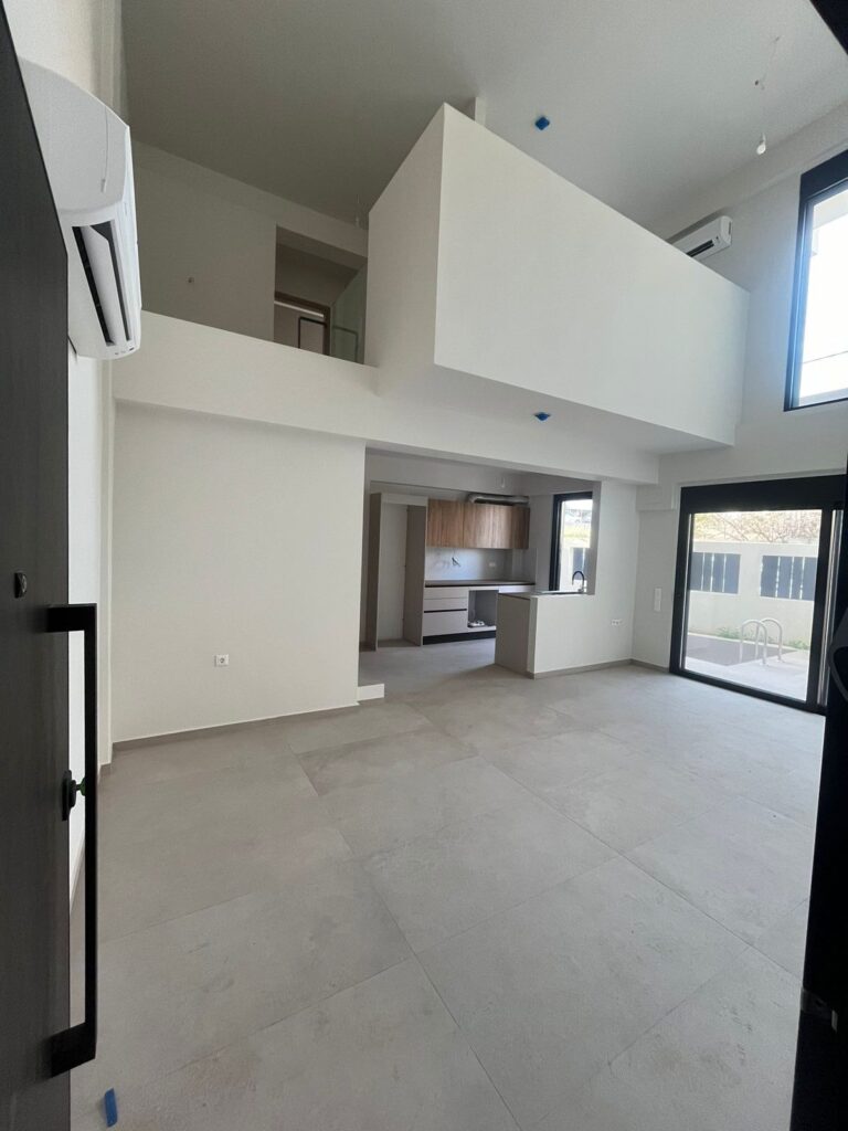 Images of 3-bedroom Maisonette, Heraklion, Kriti, Greece